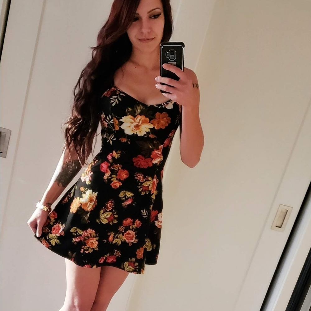 Meet your Posher, Cam